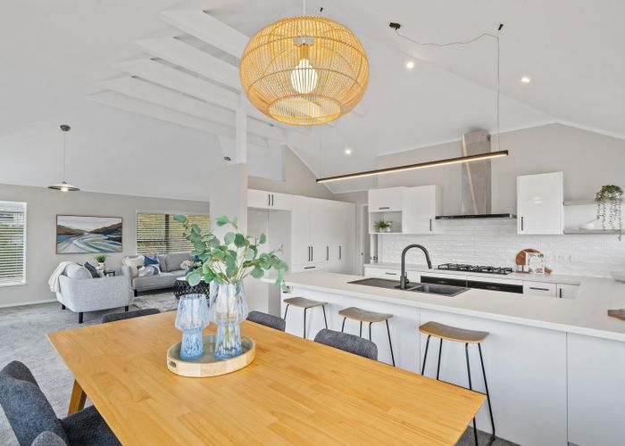  at 1 Robert Street, Newlands, Wellington, Wellington