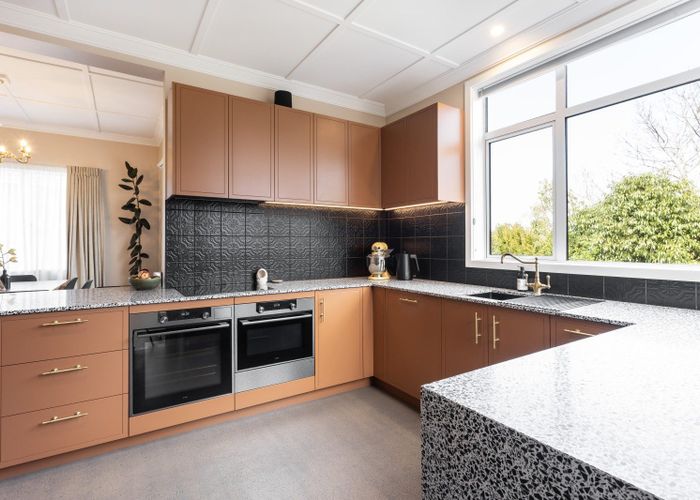  at 75 Eglinton Road, Mornington, Dunedin, Otago