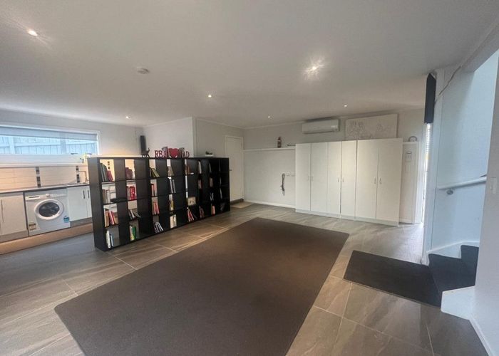  at 5B Morpeth Place, Blockhouse Bay, Auckland City, Auckland