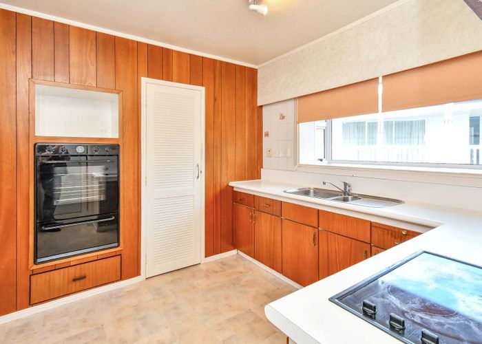  at 57 Ray Small Drive, Pahurehure, Papakura
