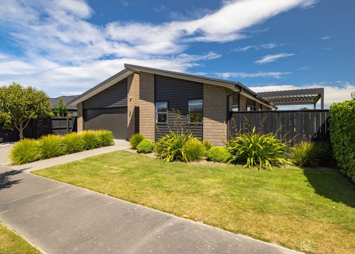  at 8 Bennington Way, Wigram, Christchurch