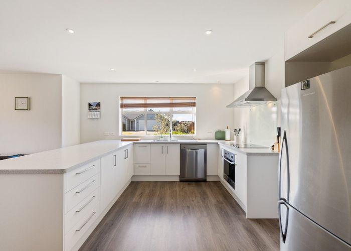  at 13 Pemberton Drive, Amberley, Amberley