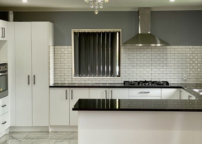  at 10 Millcroft Ln, Ranui, Waitakere City, Auckland