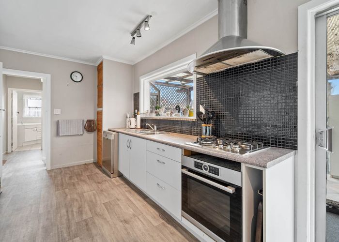  at 13 Avondale Road, Avondale, Auckland