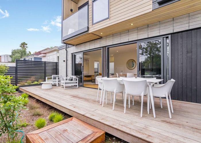  at 11 Winsomere Crescent, Westmere, Auckland City, Auckland