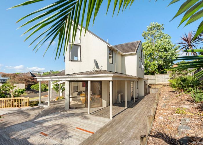  at 15 Cherub Place, West Harbour, Waitakere City, Auckland