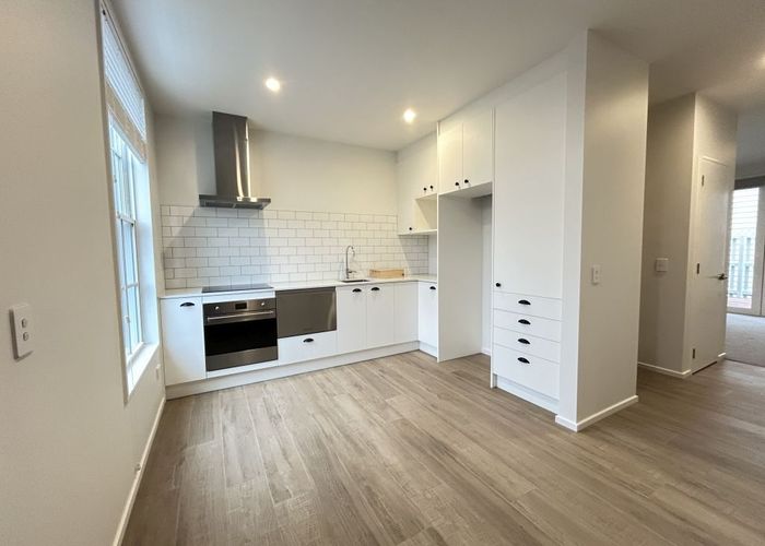  at 2/157 Chester Street East, City Centre, Christchurch City, Canterbury