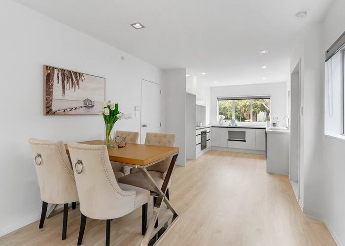  at 28 Pecan Place, Avondale, Auckland