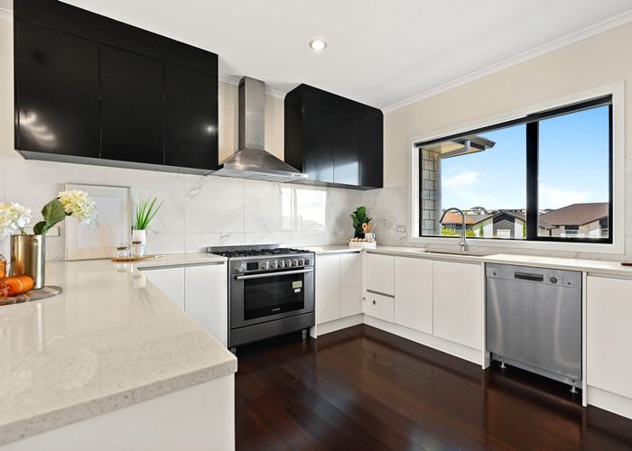  at 30 Mataroa Crescent, Flagstaff, Hamilton