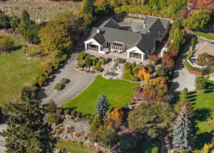  at 714 Lake Hayes-Arrow Junction Highway, Lake Hayes, Queenstown-Lakes, Otago