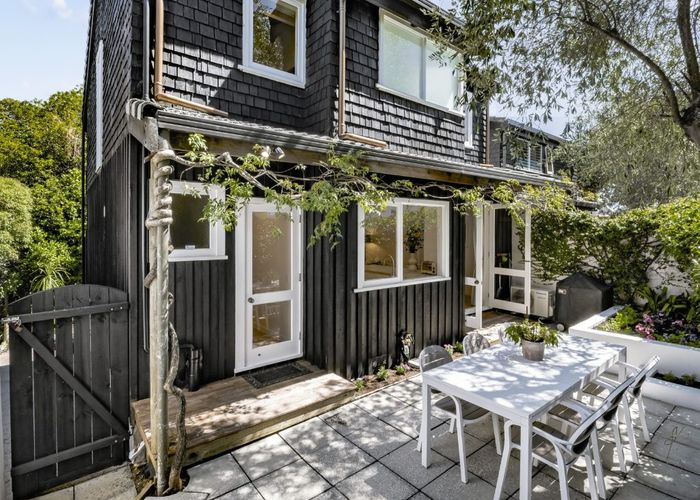  at 2/12 Staffa Street, Parnell, Auckland