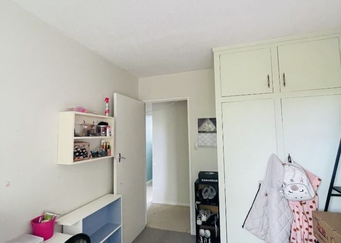  at 2/92 Sturrocks Road, Casebrook, Christchurch
