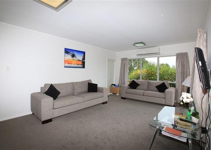  at 28 Lynwood Road, New Lynn, Waitakere City, Auckland
