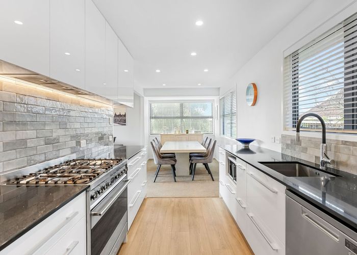  at 47 Felgrove Street, Glendene, Waitakere City, Auckland