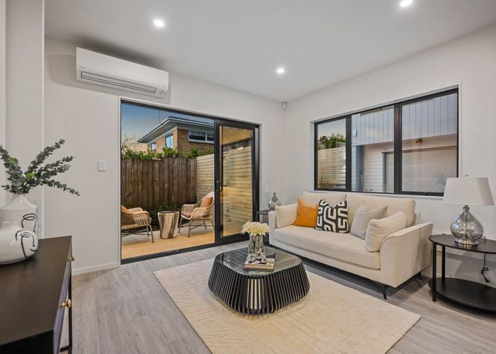  at Lot 3/33 Garadice Road, Rothesay Bay, North Shore City, Auckland