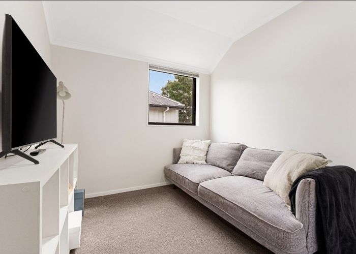  at 40B Waddell Avenue, Point England, Auckland City, Auckland