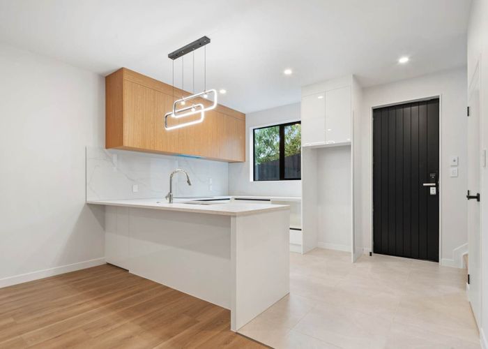  at Lot 5, 10 Alexander Avenue, Torbay, North Shore City, Auckland