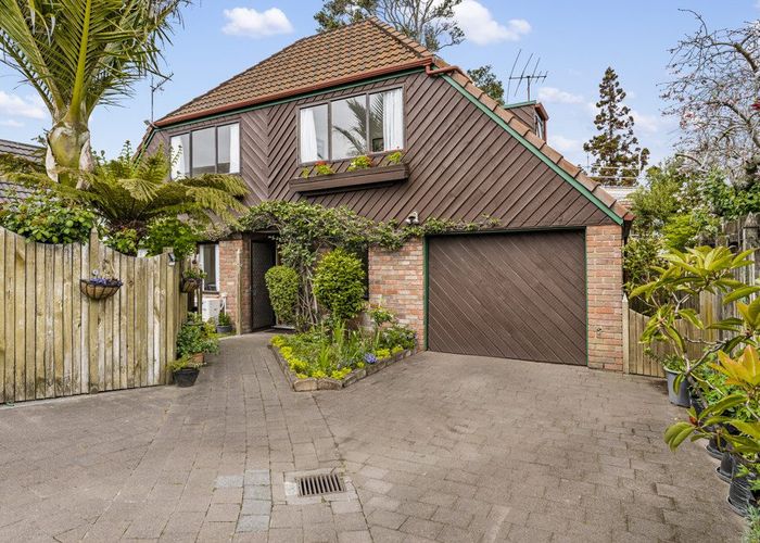  at 33B Paunui Street, Saint Heliers, Auckland