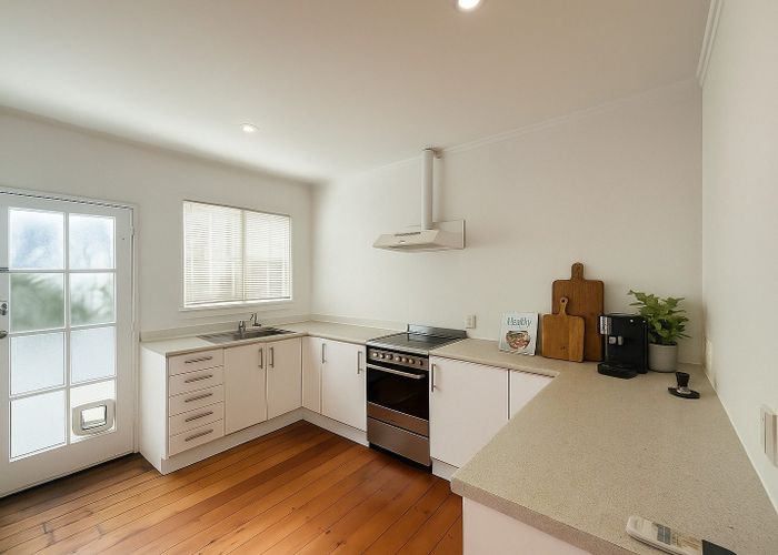  at 4/81-83 Jervois Road, Herne Bay, Auckland City, Auckland