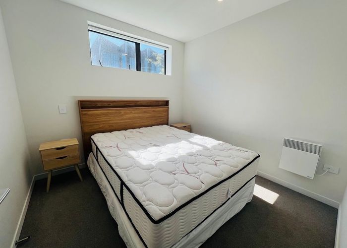  at 1/206 Hereford Street, City Centre, Christchurch City, Canterbury