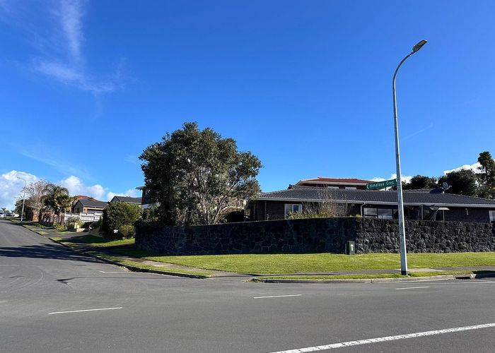  at 2/89 Halsey Drive, Lynfield, Auckland