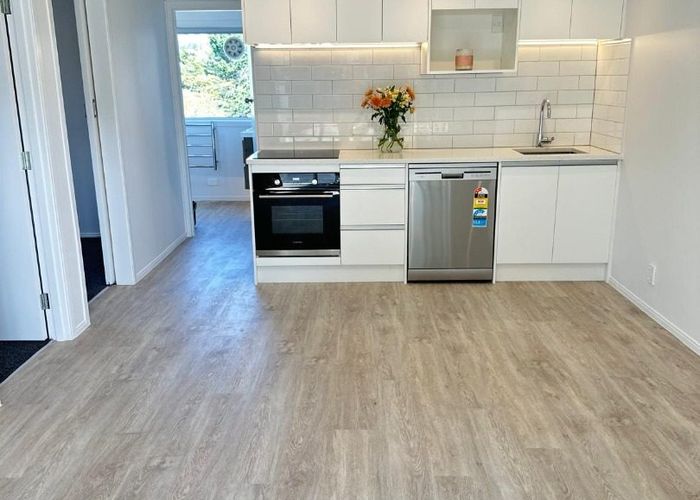  at 2/40 Kempthorne Cresent, Mission Bay, Auckland City, Auckland