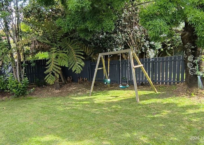  at 101 Stapleford Crescent, Browns Bay, North Shore City, Auckland