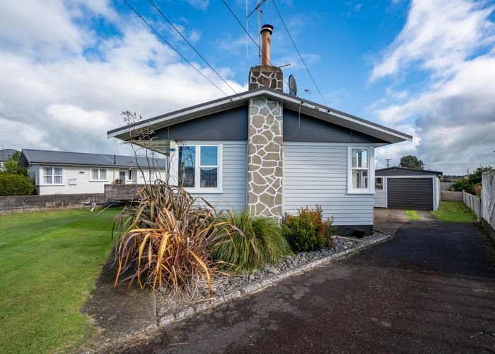  at 42 Irvine Street, Frankton, Hamilton, Waikato