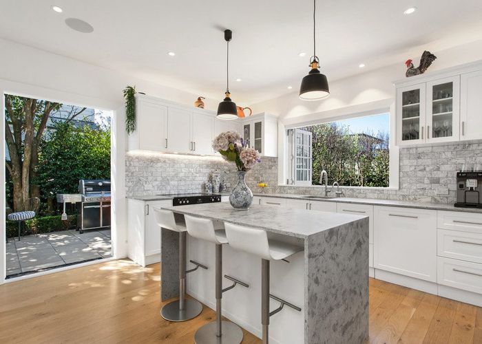  at 48 Knowles Street, Merivale, Christchurch City, Canterbury