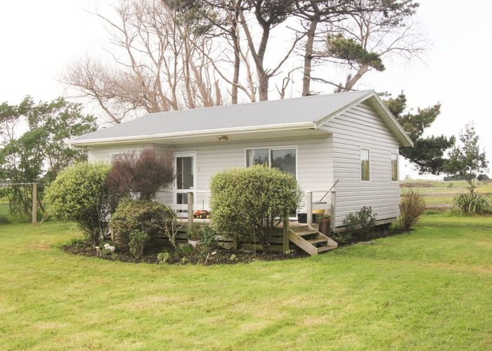  at 110 Manuka Street, Castlecliff, Whanganui