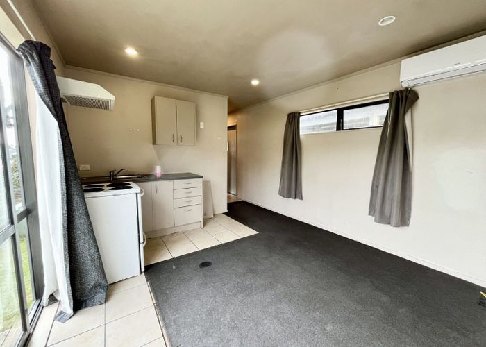  at 20A Trias Road, Totara Vale, North Shore City, Auckland