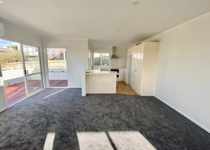  at 8 Alice Place, Hillcrest, North Shore City, Auckland