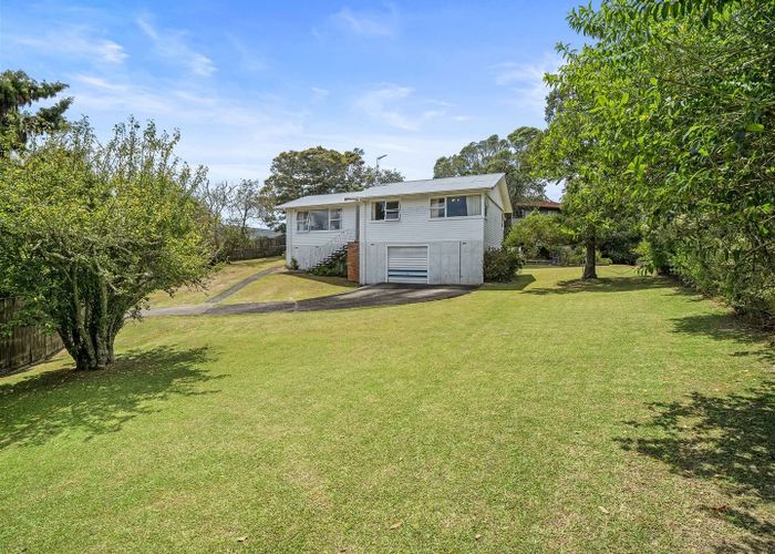  at 37 Linwood Avenue, Forrest Hill, North Shore City, Auckland