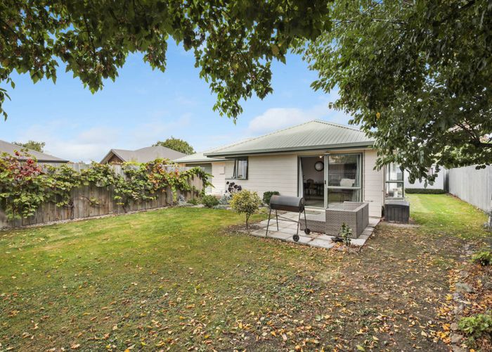  at 2/75 Mclauchlan Street, Springlands, Blenheim, Marlborough