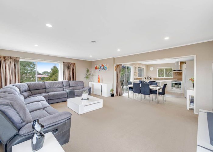  at 12 Letterkenny Place, Blockhouse Bay, Auckland City, Auckland