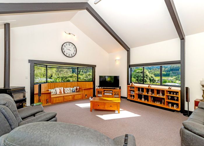  at 198 and 200 Barkers Hill Road, Whataupoko, Gisborne, Gisborne