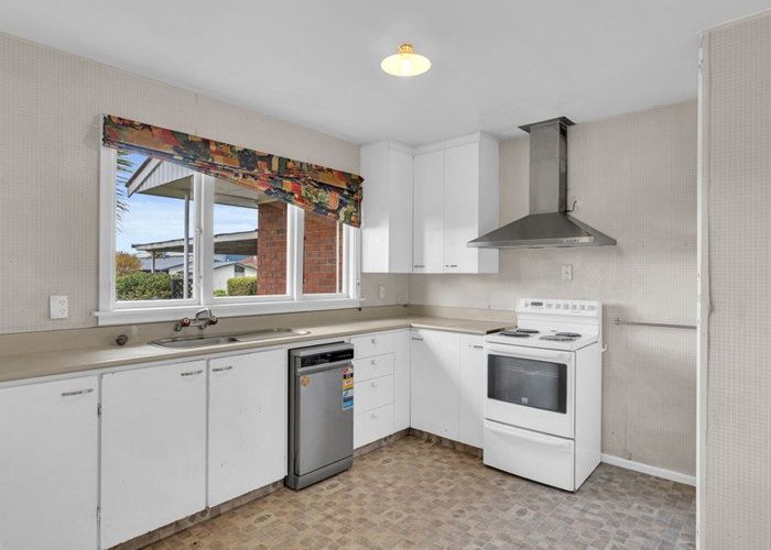  at 17 Queens Drive, Allenton, Ashburton, Canterbury