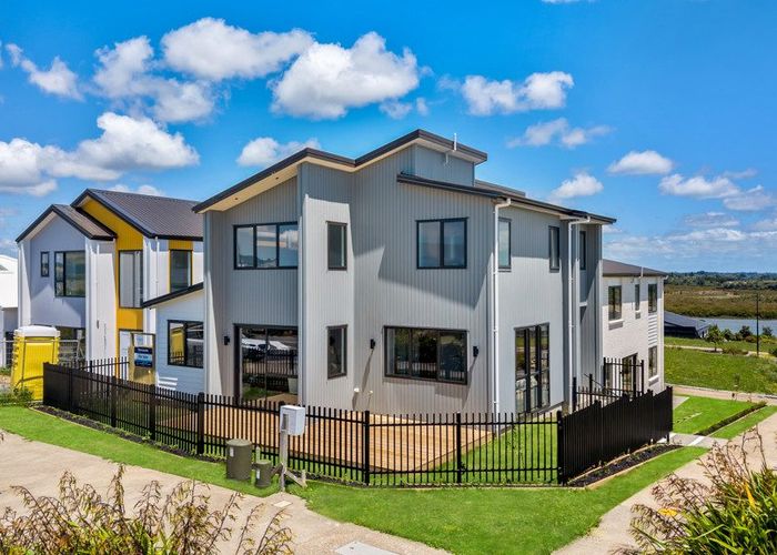  at 14 Parkmore Drive, Karaka, Franklin, Auckland
