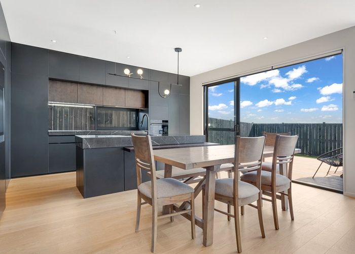  at 55 Michael Bosher Way, Flat Bush, Auckland