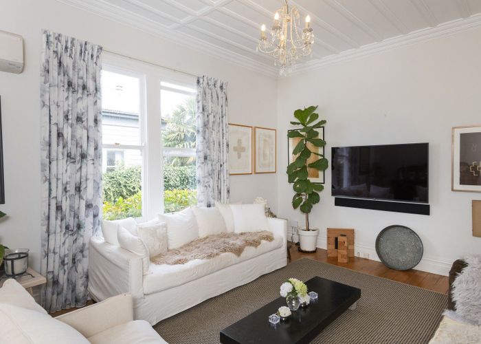  at 118 Fox Street, Whataupoko, Gisborne