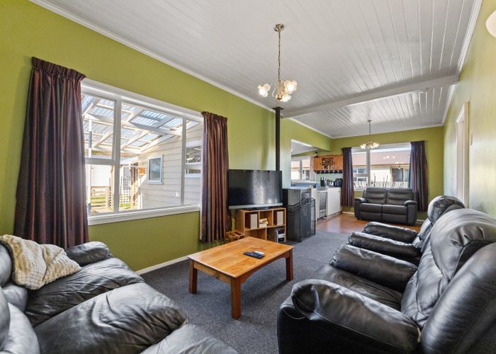  at 319 Union Street, Milton