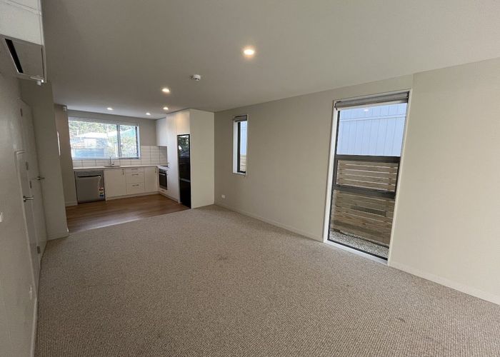  at 2/130 Richmond Street, Petone, Lower Hutt, Wellington