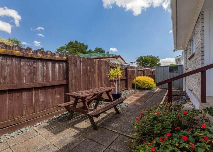  at 1/15 Cranberry Place, Bucklands Beach, Manukau City, Auckland