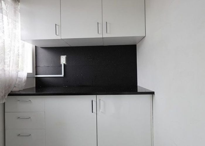  at 16 Temuri Place, Glendene, Waitakere City, Auckland