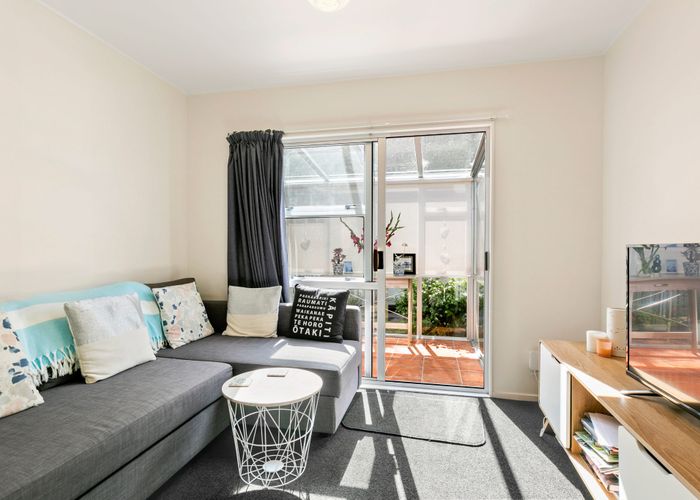  at 7/35 Ganges Road, Khandallah, Wellington