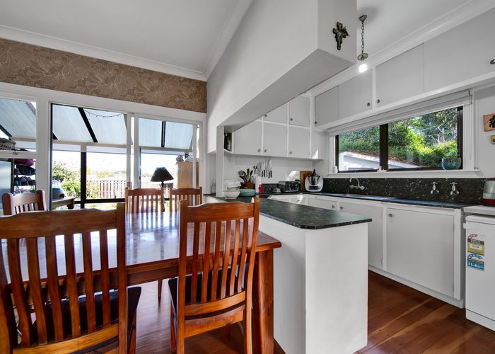  at 7 Price Street, Westown, New Plymouth