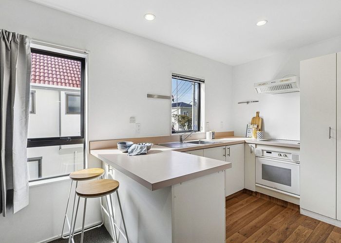  at 2/2 Goring Street, Thorndon, Wellington, Wellington