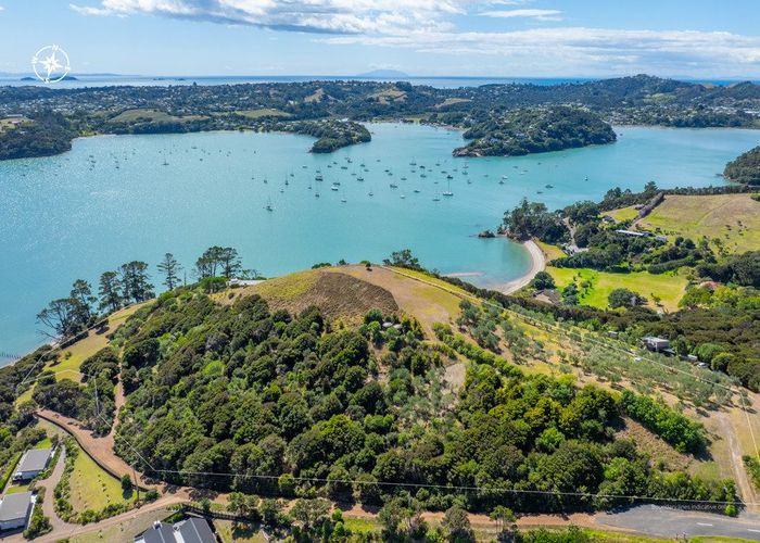  at 29 Rothschild Terrace, Waiheke Island, Waiheke Island, Auckland