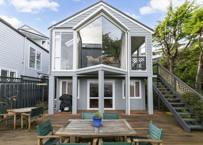 For sale 2/93A Jubilee Road, Khandallah, Wellington, Wellington