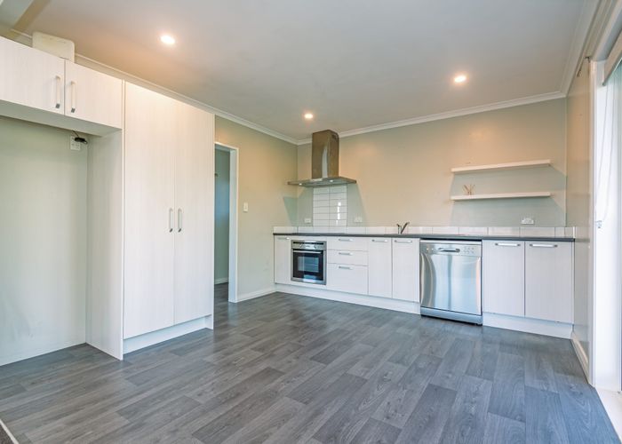  at 2 Charles Street, Feilding, Manawatu, Manawatu / Whanganui